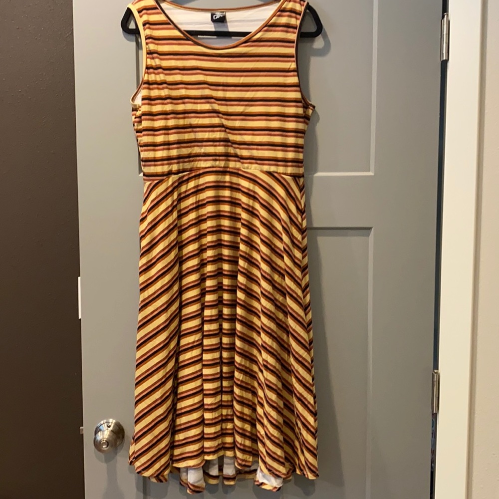 Agnes and Dora Summer Dress L
